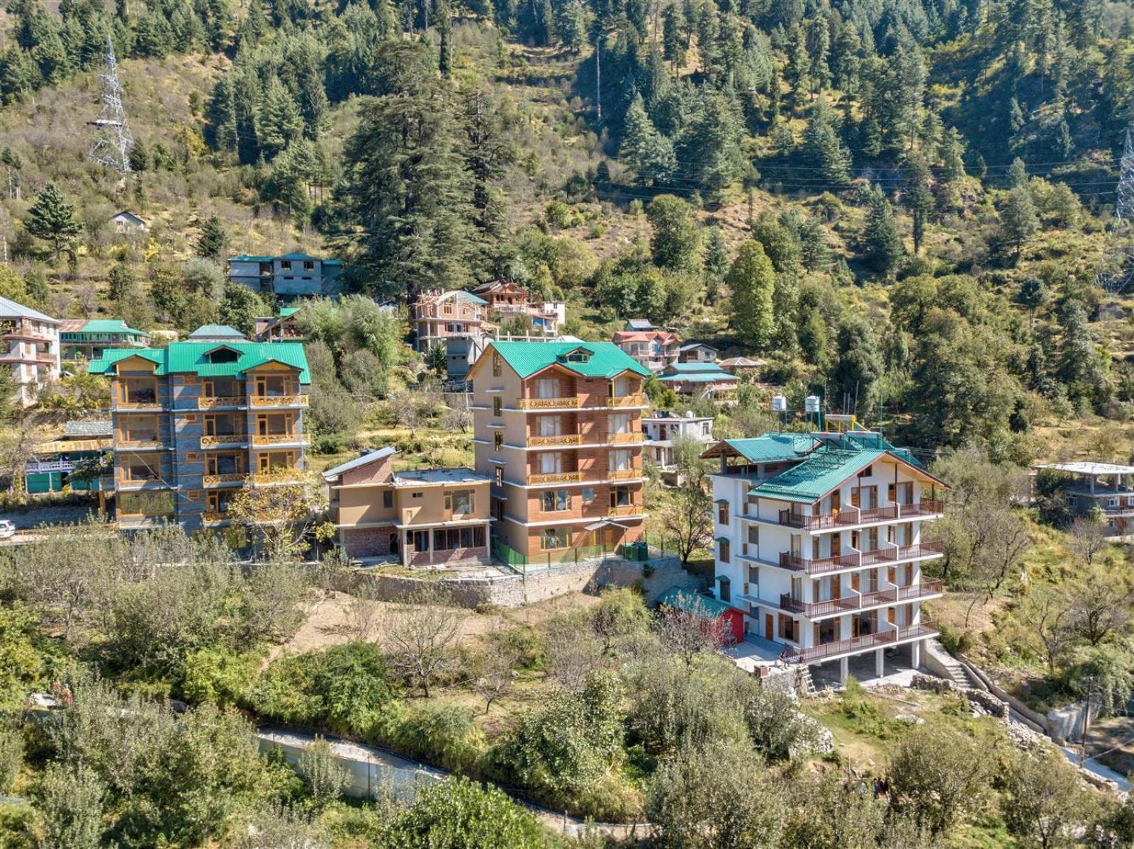 Golden Peak Manali Hotell Eksteriør bilde
